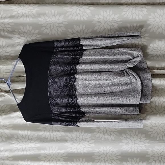 Maurices Tops - 3/$15 Maurice's Knot Top, size Medium